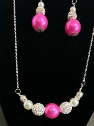 Elegant Necklace and Earrings Sets in a Variety of Colors