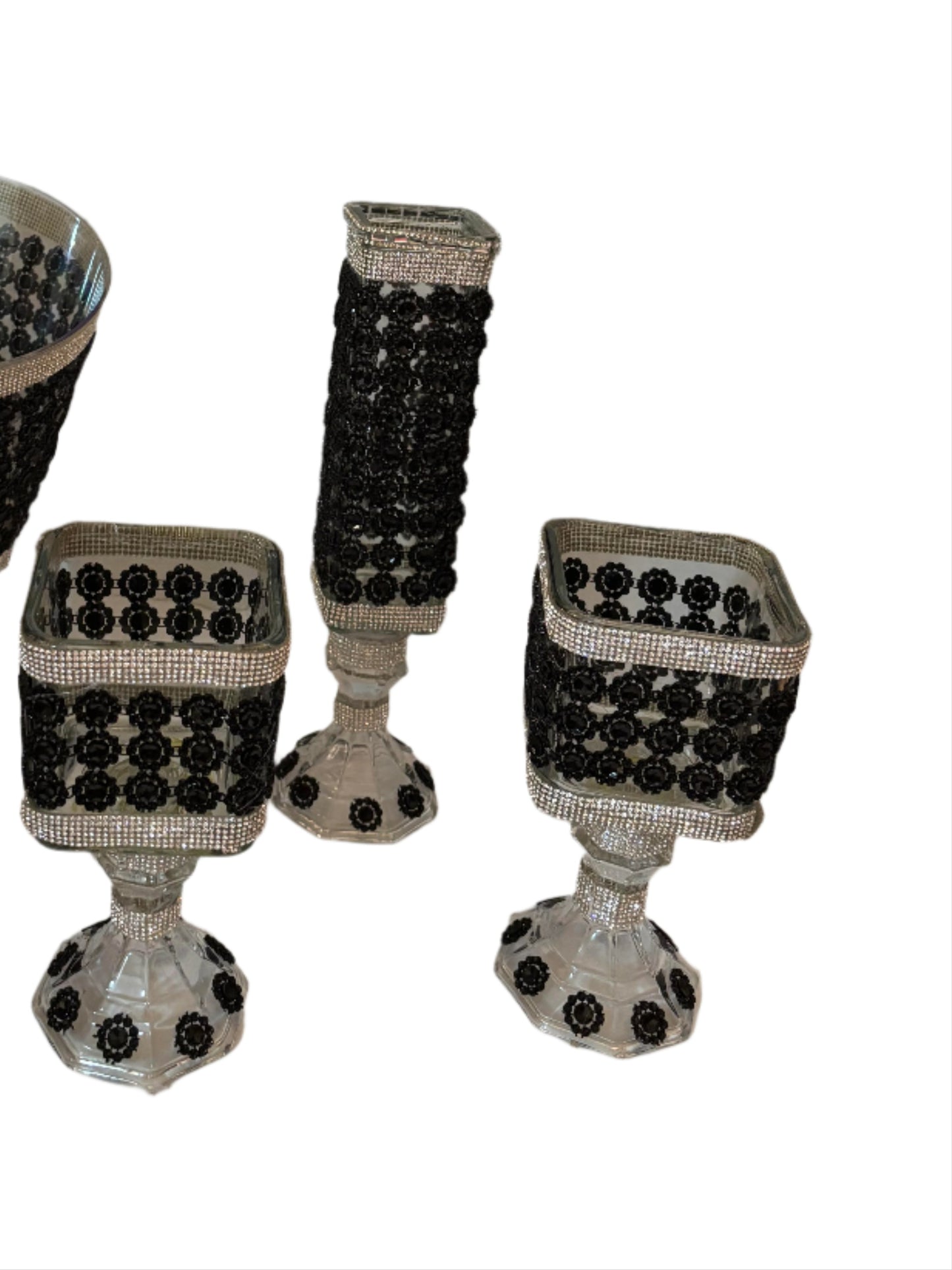 Hand Designed Home Decor 5 pcs entertainment set - 2 Ice/Flower etc. buckets, 3 Assorted Vases