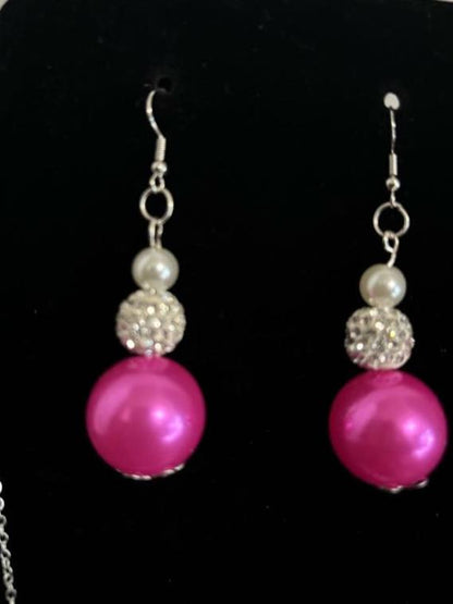 Elegant Necklace and Earrings Sets in a Variety of Colors